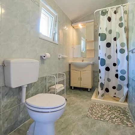 Awesome In Labin With House Sea View Apartment *