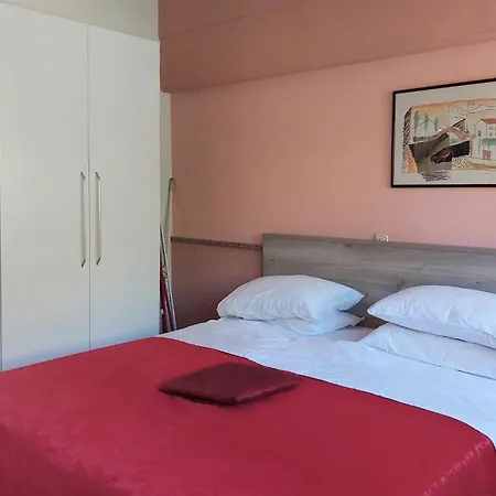 Apartment Awesome In Labin With House Sea View